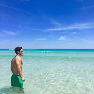 Meet your Posher, Sergio